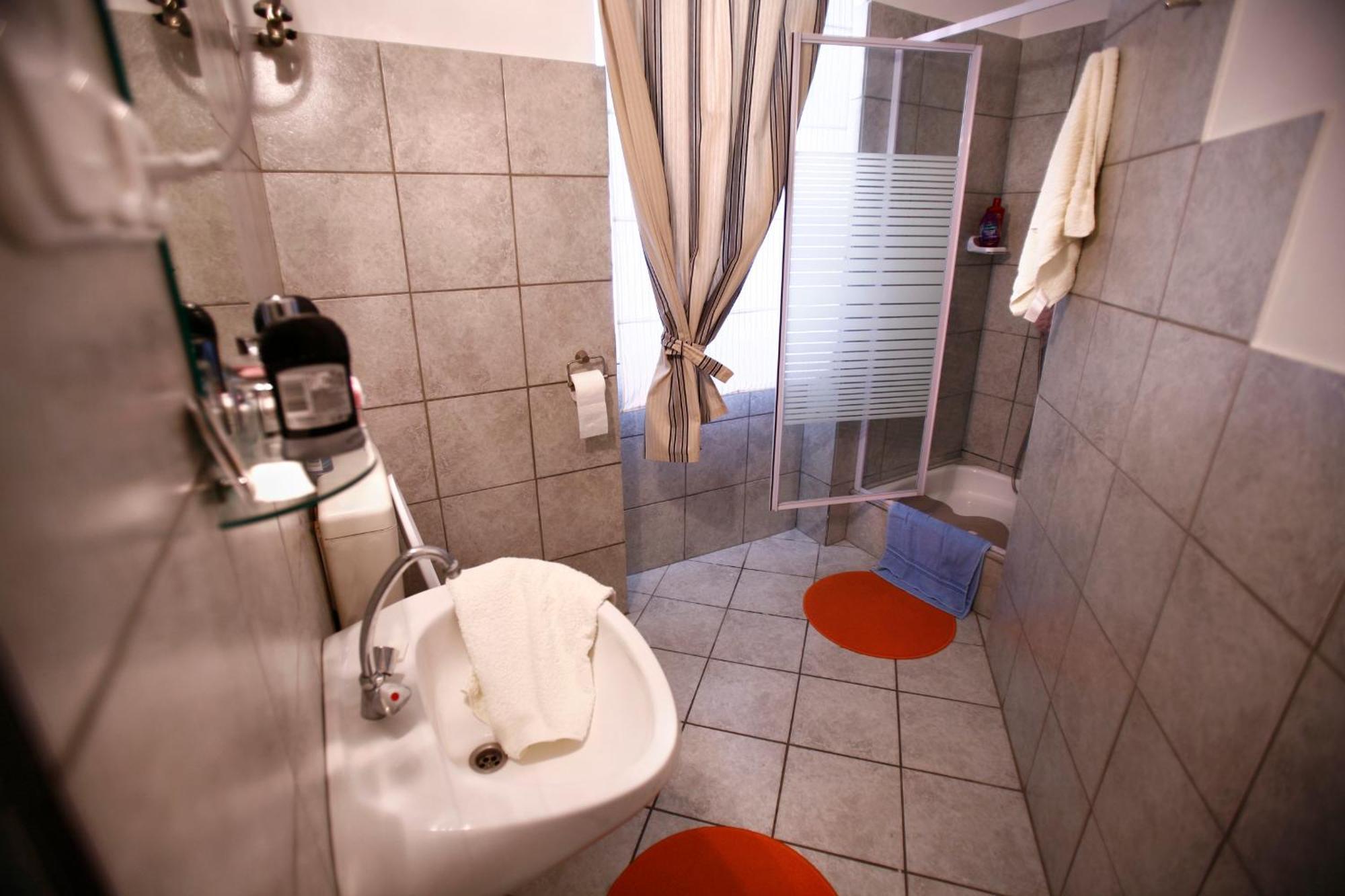 Keszi Panzio Hotell Budakeszi Exteriör bild