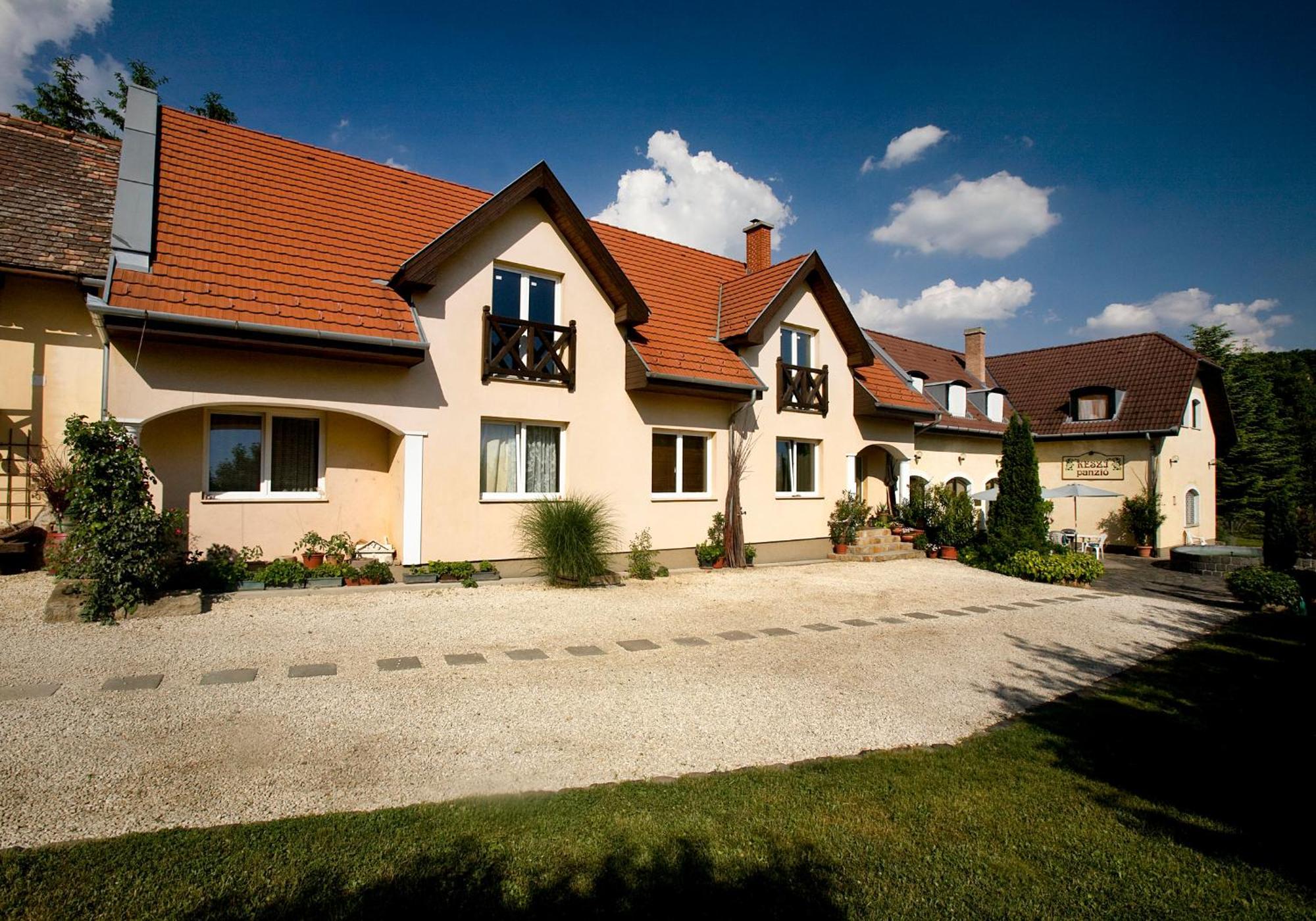 Keszi Panzio Hotell Budakeszi Exteriör bild